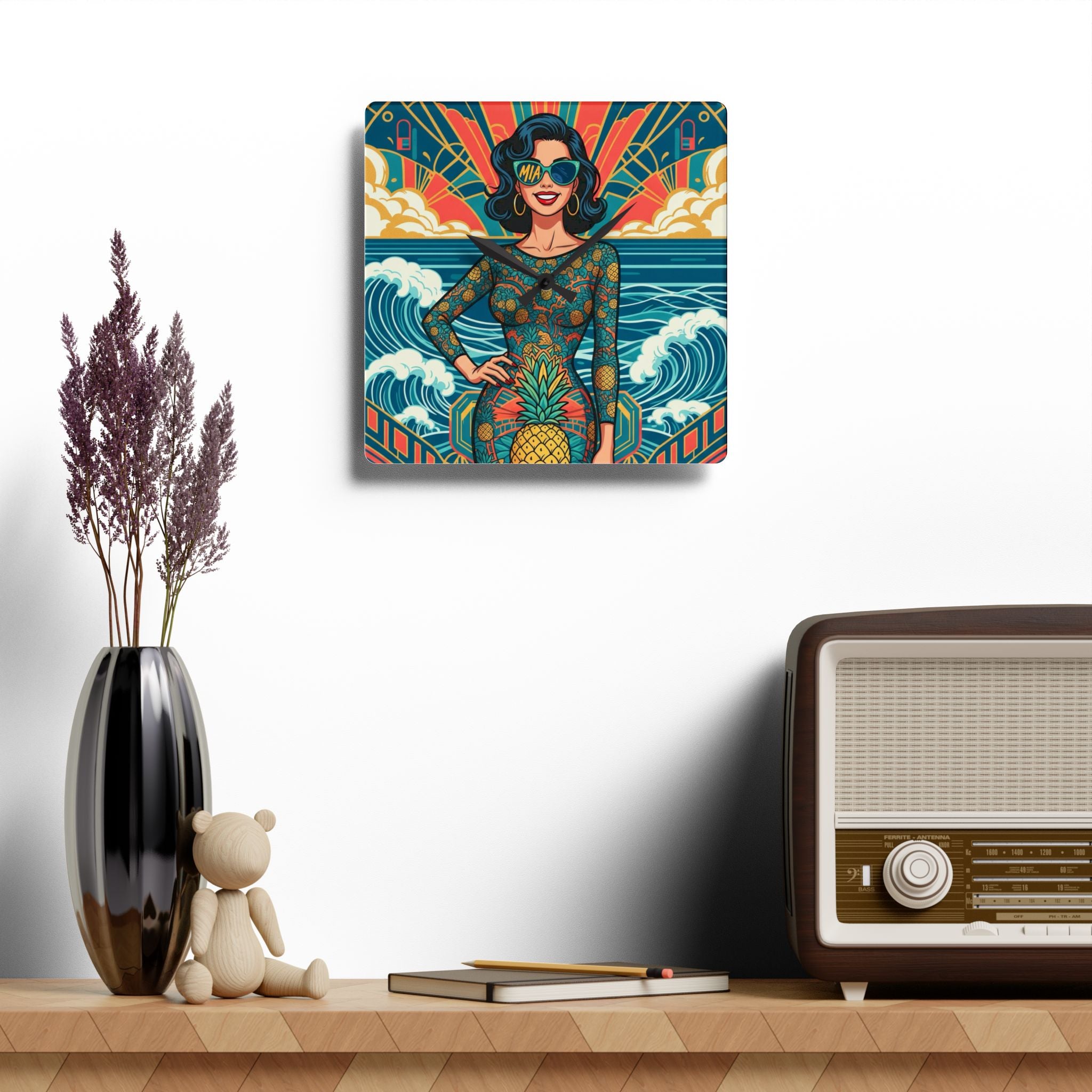“Jackie” Pa La Piña Acrylic Wall Clock