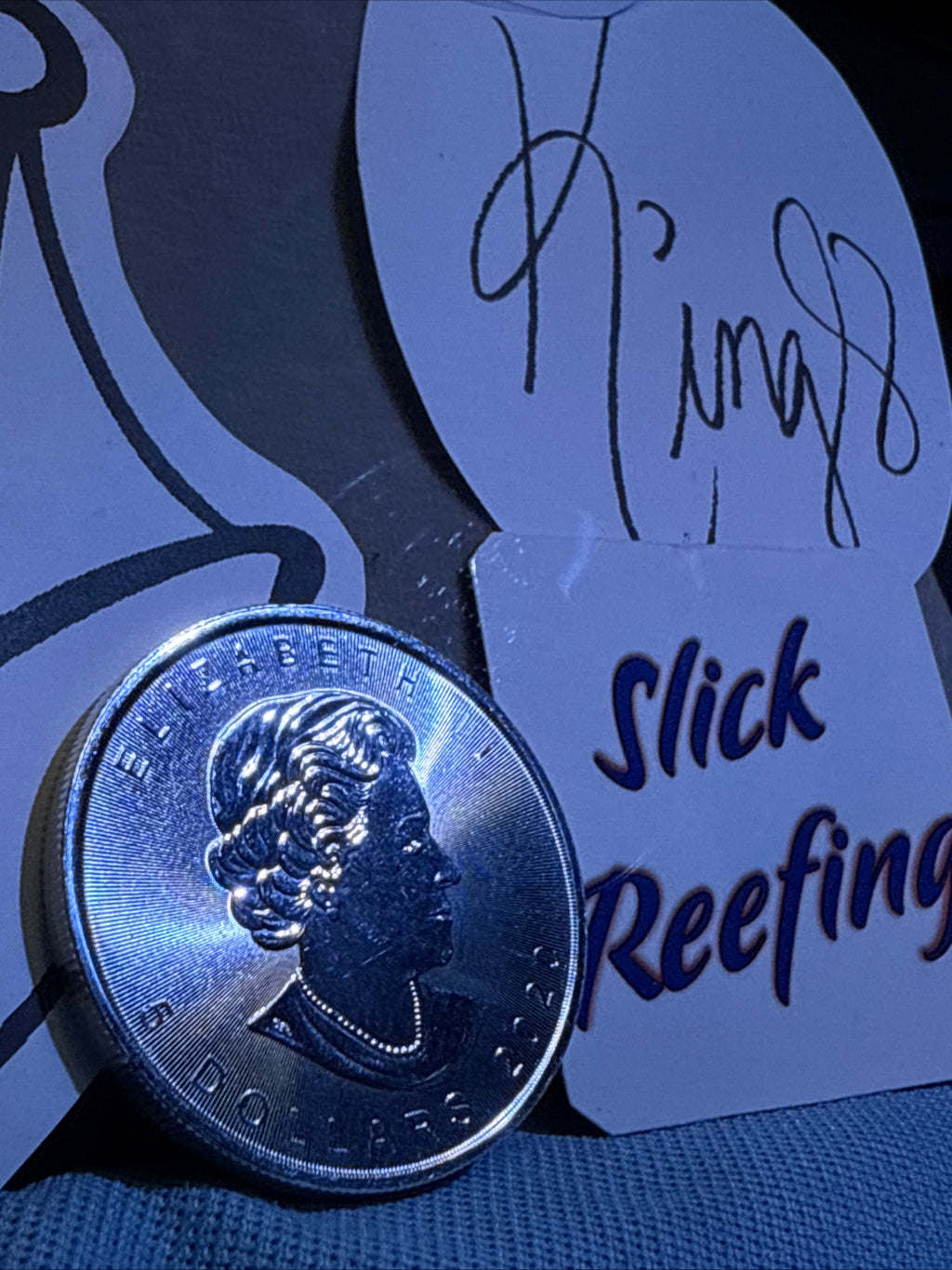 Silver Round • Elizabeth • Maple Leaf