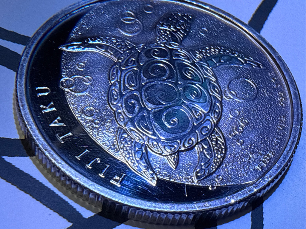 Silver Round • Elizabeth II Fiji .999 ounce