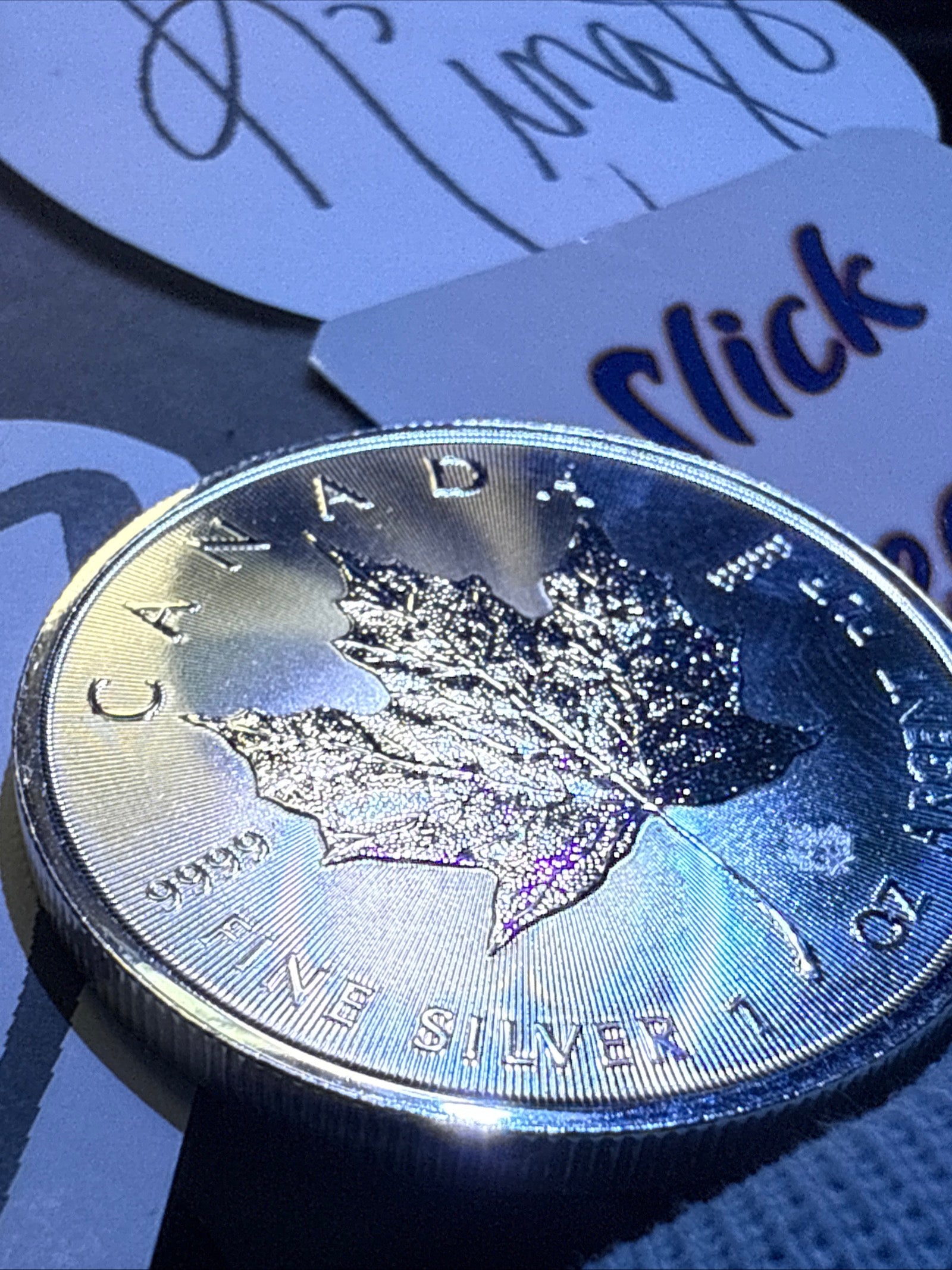 Silver Round • Elizabeth • Maple Leaf